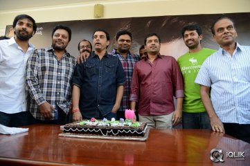 Yevadu Movie Success Meet